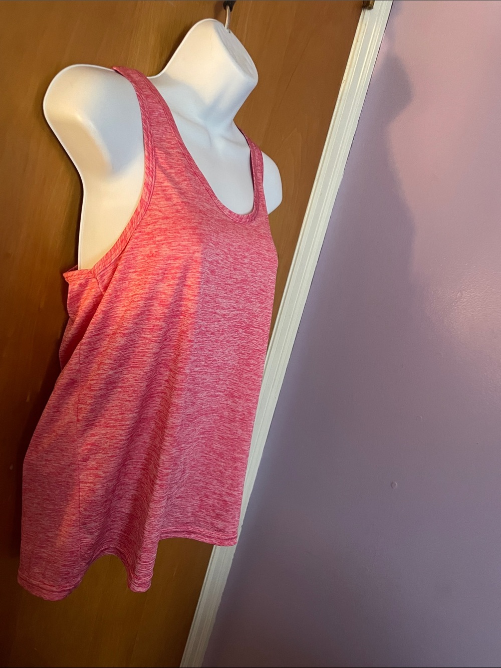 Pink Heathered Racerback Tank 🩷 - Picture 5 of 12